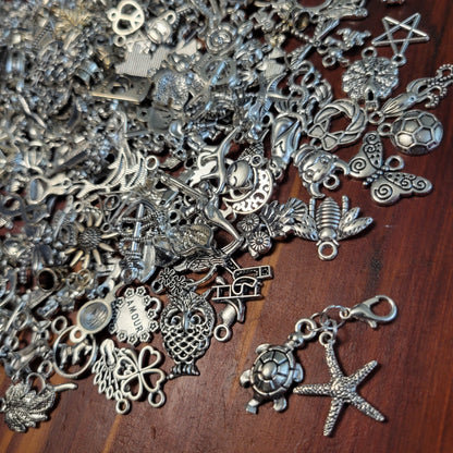 Mystery Charms, Clip-on